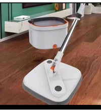 Trapeador giratorio automático.