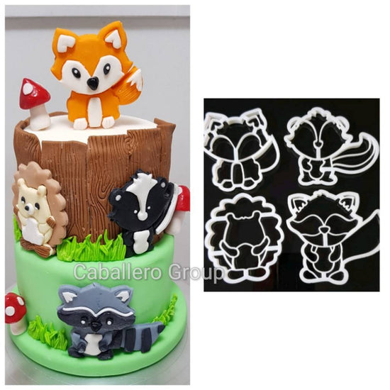 Cortadores de animales del bosque de plástico