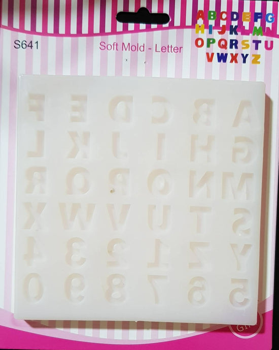 "Números y letras # 0026  de 1  1/2  cms"