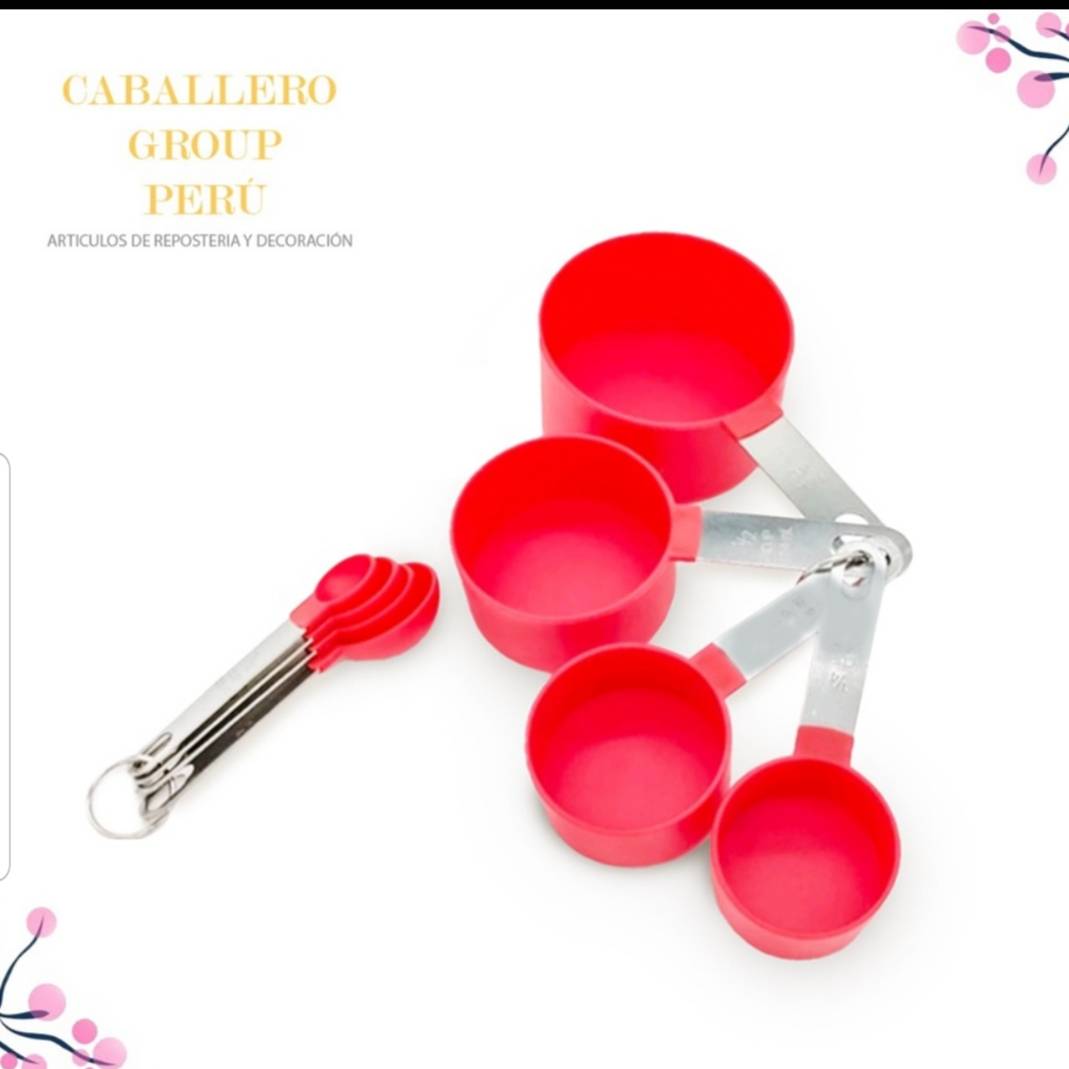 Tazas y cucharas medidoras