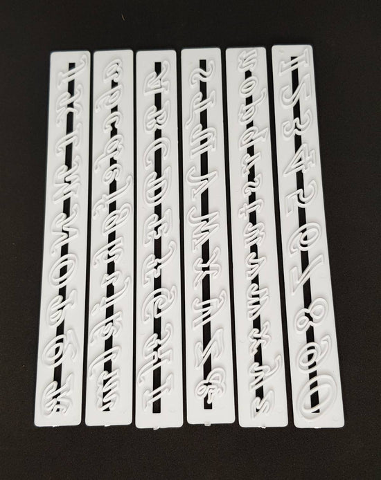 "Letras funky minúsculas 1  1/2 cms"