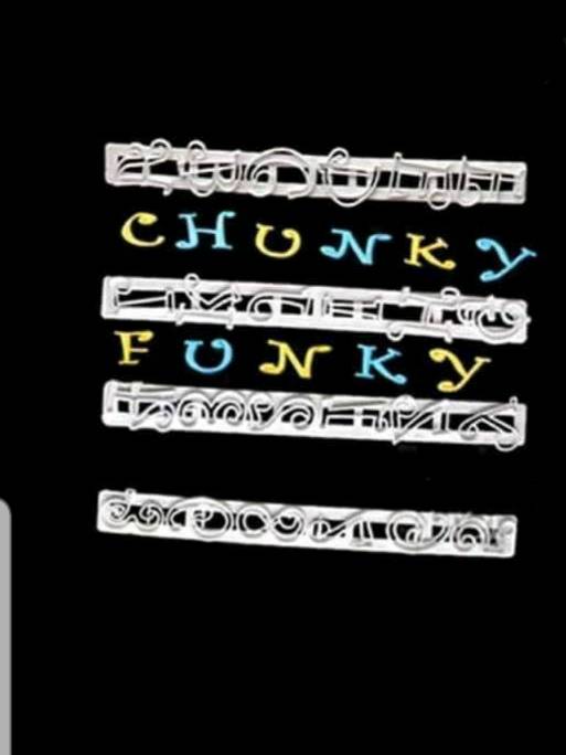 "Letras funky mayúsculas"