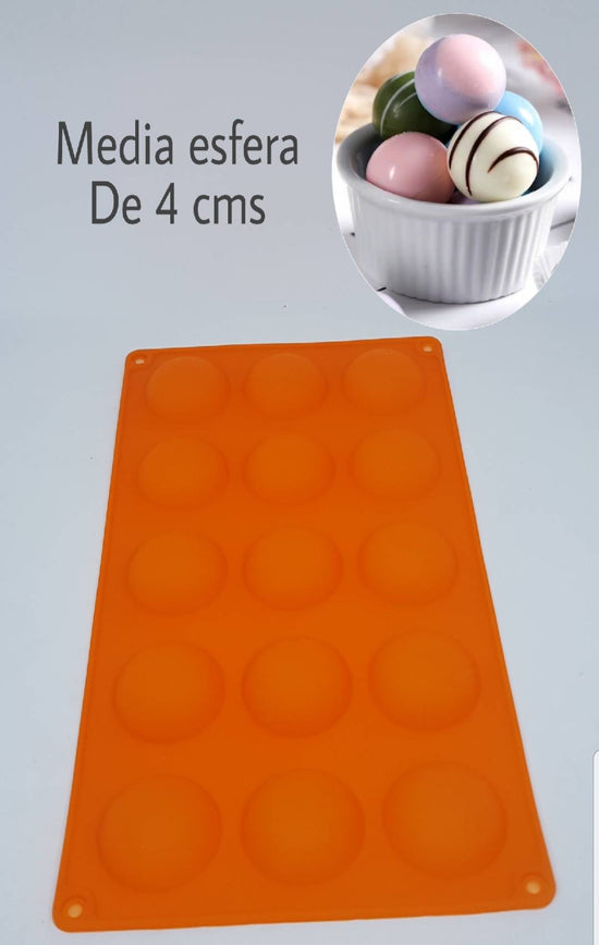 "Media esfera de silicona de  4 cms"