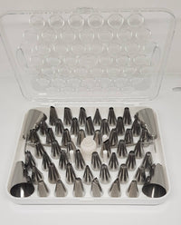 "Set de 52 boquillas con estuche"